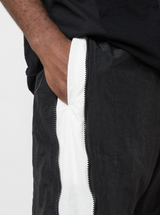 ZIPPED DOWN JOGGER BLACK - Mostly Heard Rarely Seen