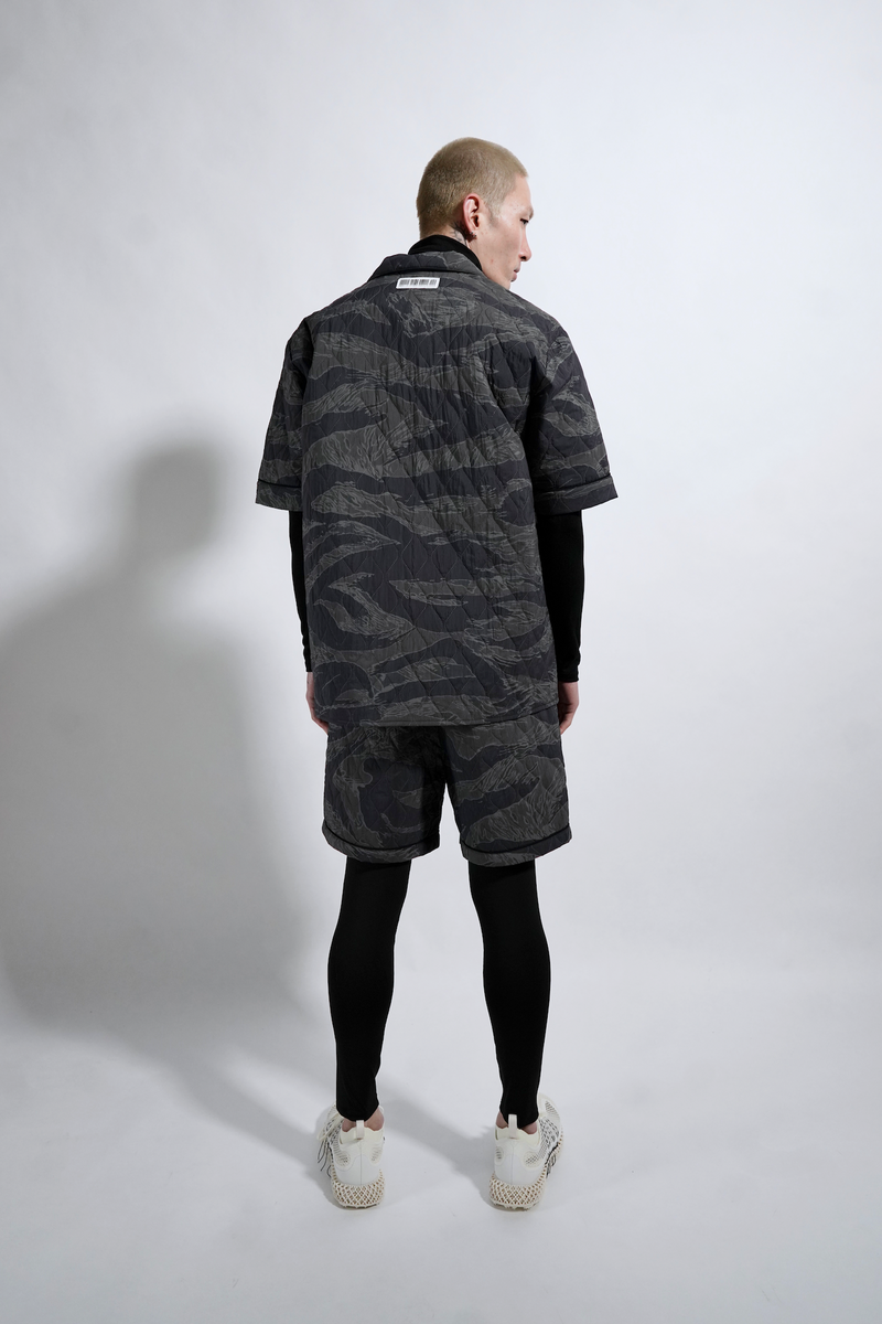QUILTED CAMO SHORT