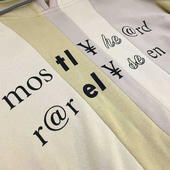 "SPLICED TEXT" HOODIE - Mostly Heard Rarely Seen